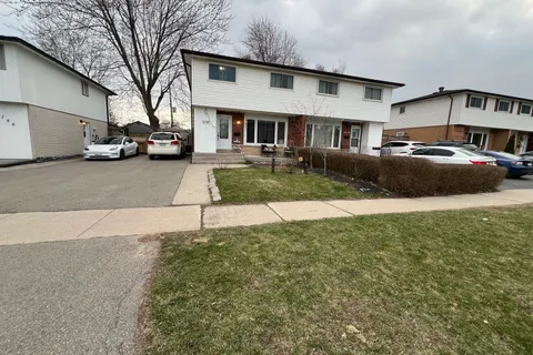 1292 Nottingham Avenue, Burlington, ON L7P 2R8