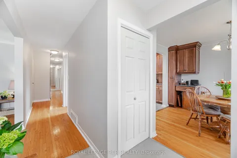 227 Elizabeth Street, Brampton, ON L6Y 1S2