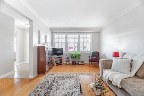 227 Elizabeth Street, Brampton, ON L6Y 1S2