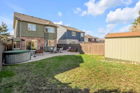 2742 Galleon Crescent, Mississauga, ON L5M 5T8