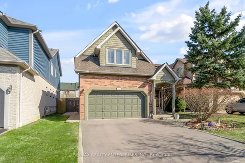 2742 Galleon Crescent, Mississauga, ON L5M 5T8