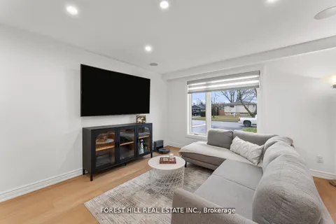 165 Kingsview Drive, Caledon, ON L7E 3W8