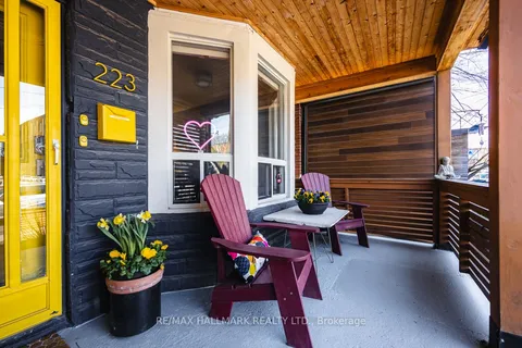 223 Wallace Avenue, Toronto, ON M6H 1V5