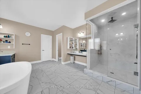 36 Daisy Meadow Crescent, Caledon, ON L7C 4G3