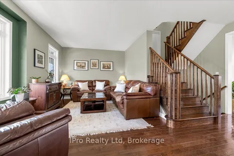 884 Bessy Trail, Milton, ON L9T 0A6