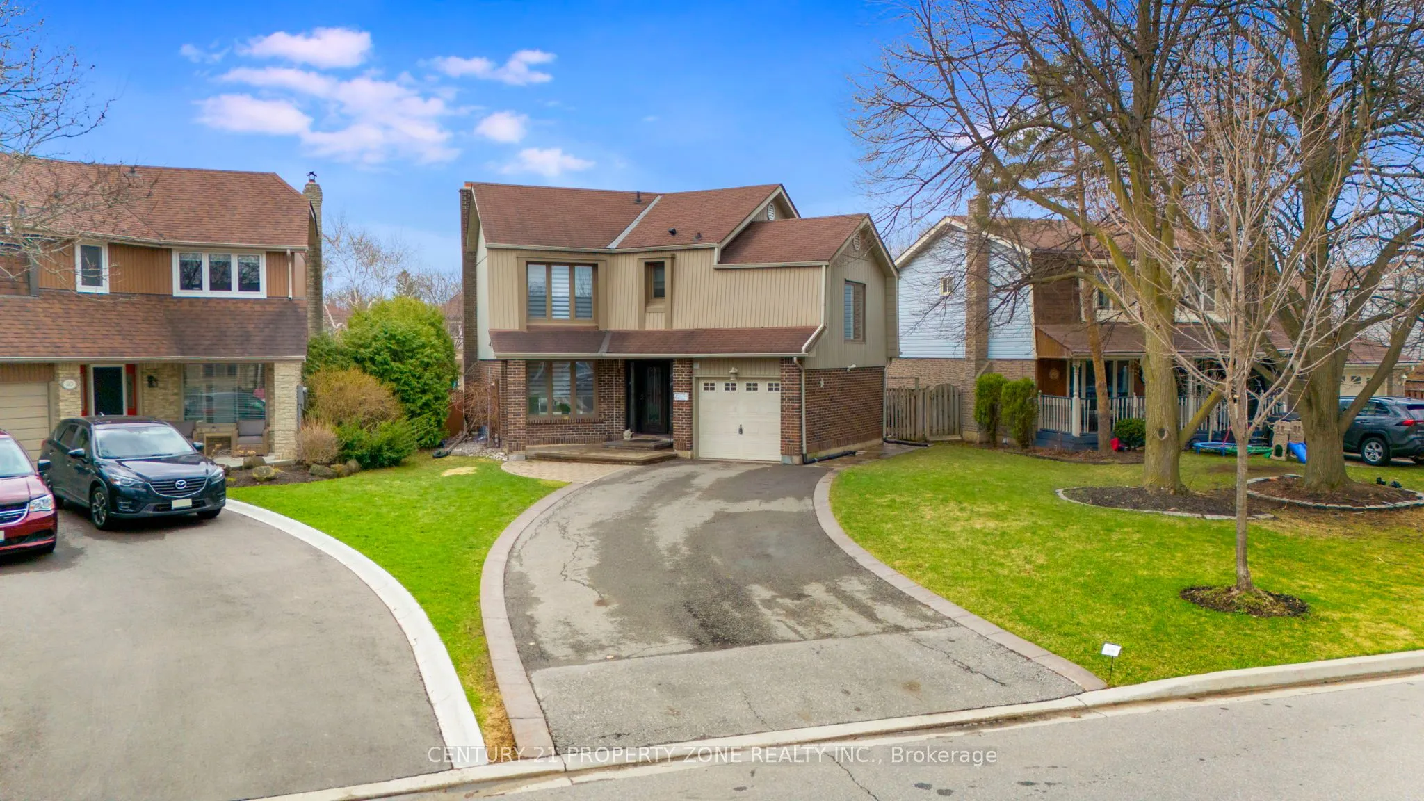 42 Montcalm Place, Brampton, ON L6S 2X6