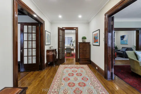 59 High Park Boulevard, Toronto, ON M6R 1M9