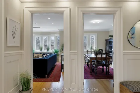 59 High Park Boulevard, Toronto, ON M6R 1M9