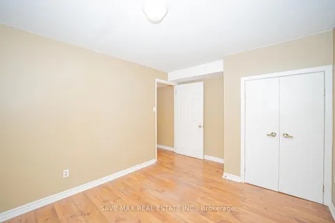 102 SUTHERLAND Avenue, Brampton, ON L6V 2H7