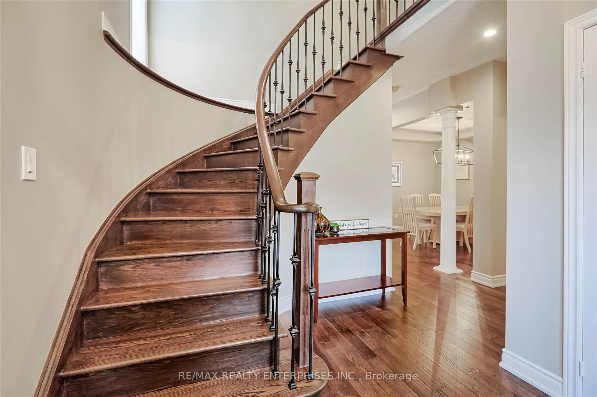 53 Gray Park Drive, Caledon, ON L7E 2N8