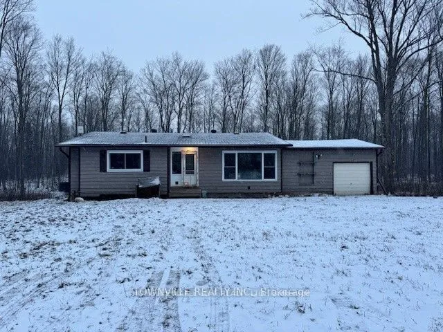 13716 4th Line Nassagaweya Line, Milton, ON N0B 2K0