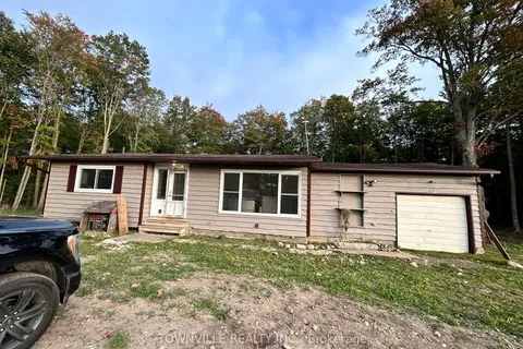 13716 4th Line Nassagaweya Line, Milton, ON N0B 2K0