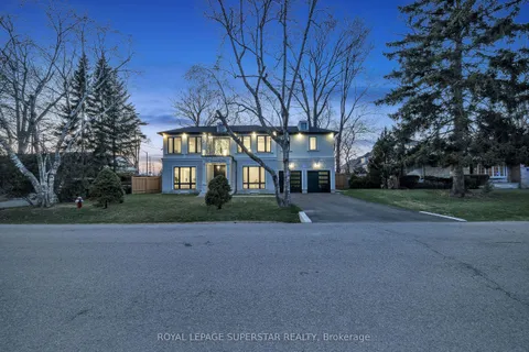 1377 Rometown Drive, Mississauga, ON L5E 2T5