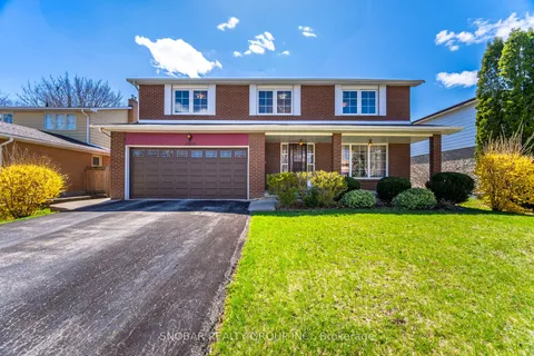 2406 Ravensthorpe Crescent, Mississauga, ON L5C 2Y5