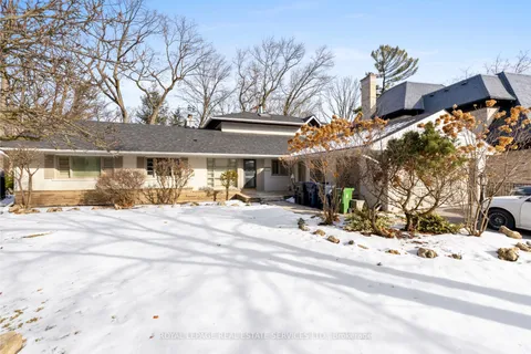 89 Valecrest Drive, Toronto, ON M9A 4P5