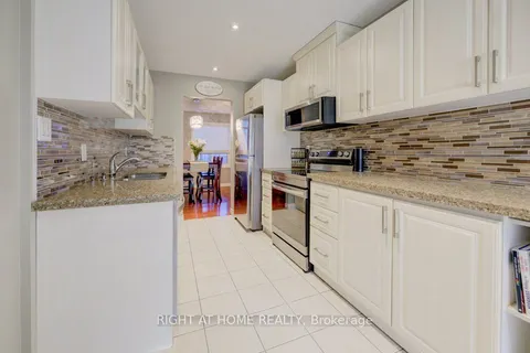 34 Langston Drive, Brampton, ON L6V 3W7