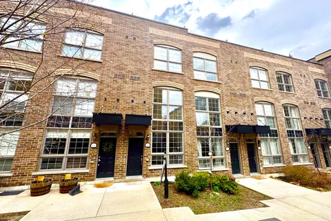 220 Brandon Avenue, Toronto, ON M6H 0C5