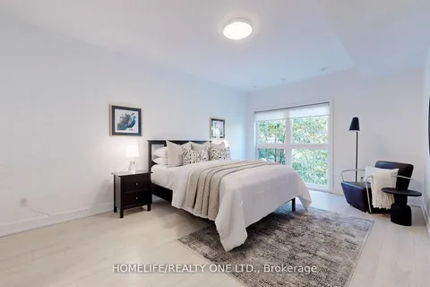 220 Brandon Avenue, Toronto, ON M6H 0C5