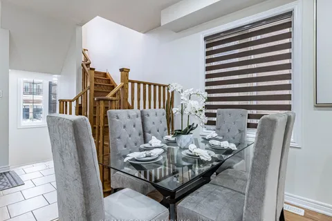 90 Begonia Crescent, Brampton, ON L7A 0M7