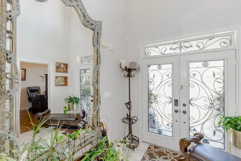 2224 Colonel William Parkway, Oakville, ON L6M 0B6