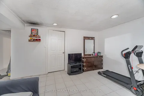 345 Silverstone Drive, Toronto, ON M9V 3J8