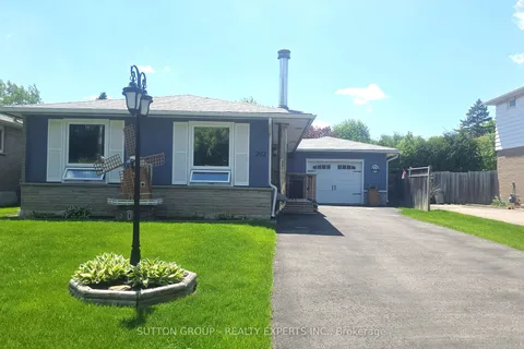 202 ARCHDEKIN Drive, Brampton, ON L6V 1Z1