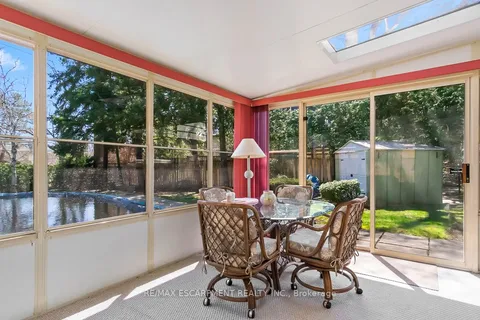 1844 Barsuda Drive, Mississauga, ON L5J 1V4