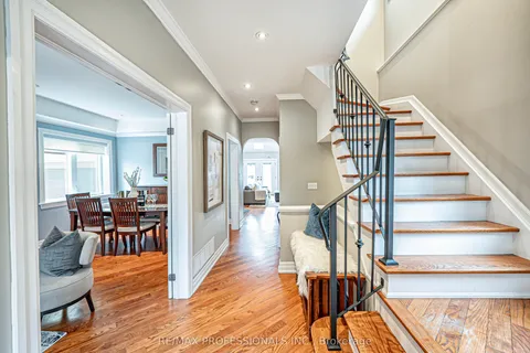 116 Lake Shore Drive, Toronto, ON M8V 2A2