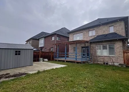 8 Arda Crescent, Brampton, ON L6P 4G2