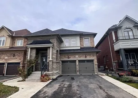 8 Arda Crescent, Brampton, ON L6P 4G2