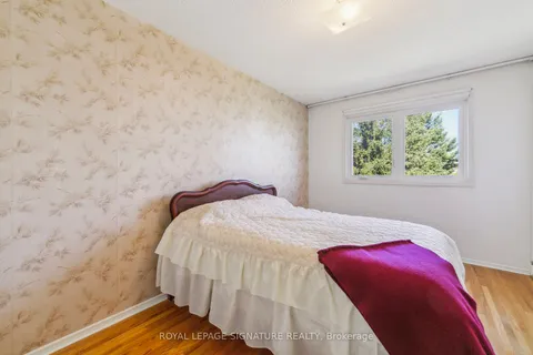 1613 Lewes Way, Mississauga, ON L4W 3H5