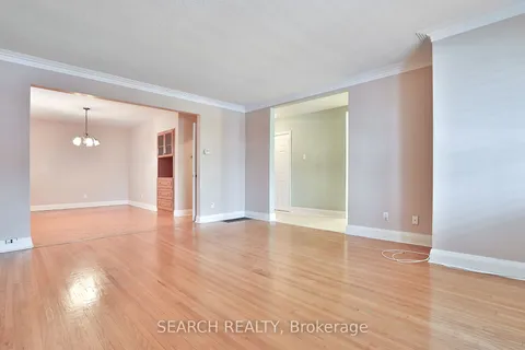 288 Hillmount Avenue, Toronto, ON M6B 1Y4
