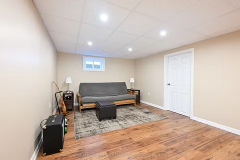 419 Hampton Heath Road, Burlington, ON L7L 4R3