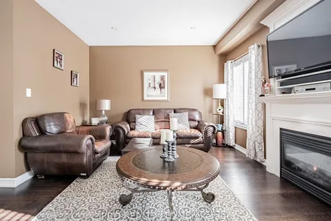 1058 Costigan Road, Milton, ON L9T 6N6