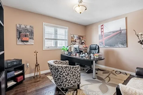 1058 Costigan Road, Milton, ON L9T 6N6