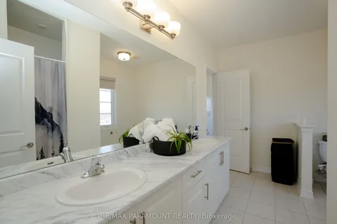 52 Stinson Street, Caledon, ON L7E 4L6