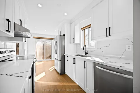 21 Eastview Gate, Brampton, ON L6P 1P6