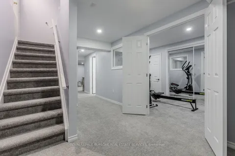 2382 Emerson Drive, Burlington, ON L7L 7G6