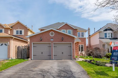 2485 Newport Street, Burlington, ON L7M 3X7
