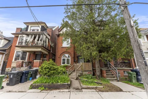 1046 Dovercourt Road, Toronto, ON M6H 2X8