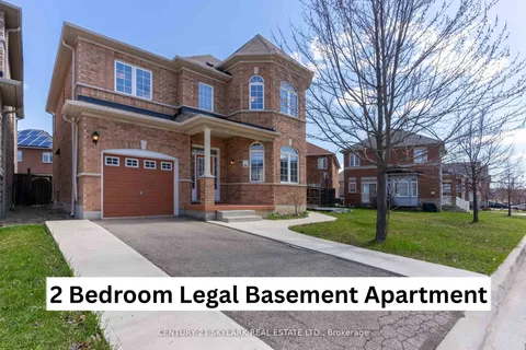 13 Ledgerock Road, Brampton, ON L6P 2L8