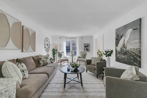 1873 Four Seasons Drive, Burlington, ON L7P 3B1