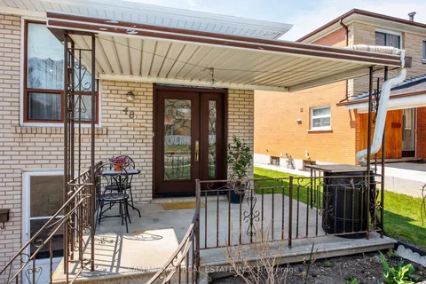 48 Derrydown Road, Toronto, ON M3J 1R3