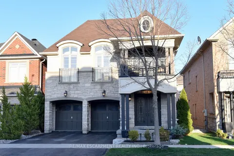3321 Steeplechase Drive, Burlington, ON L7M 0N6