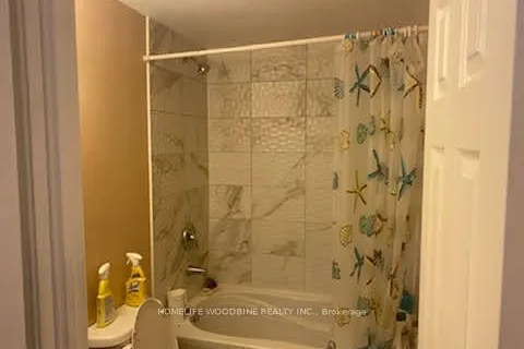 11 Helena Court, Brampton, ON L6S 2N4