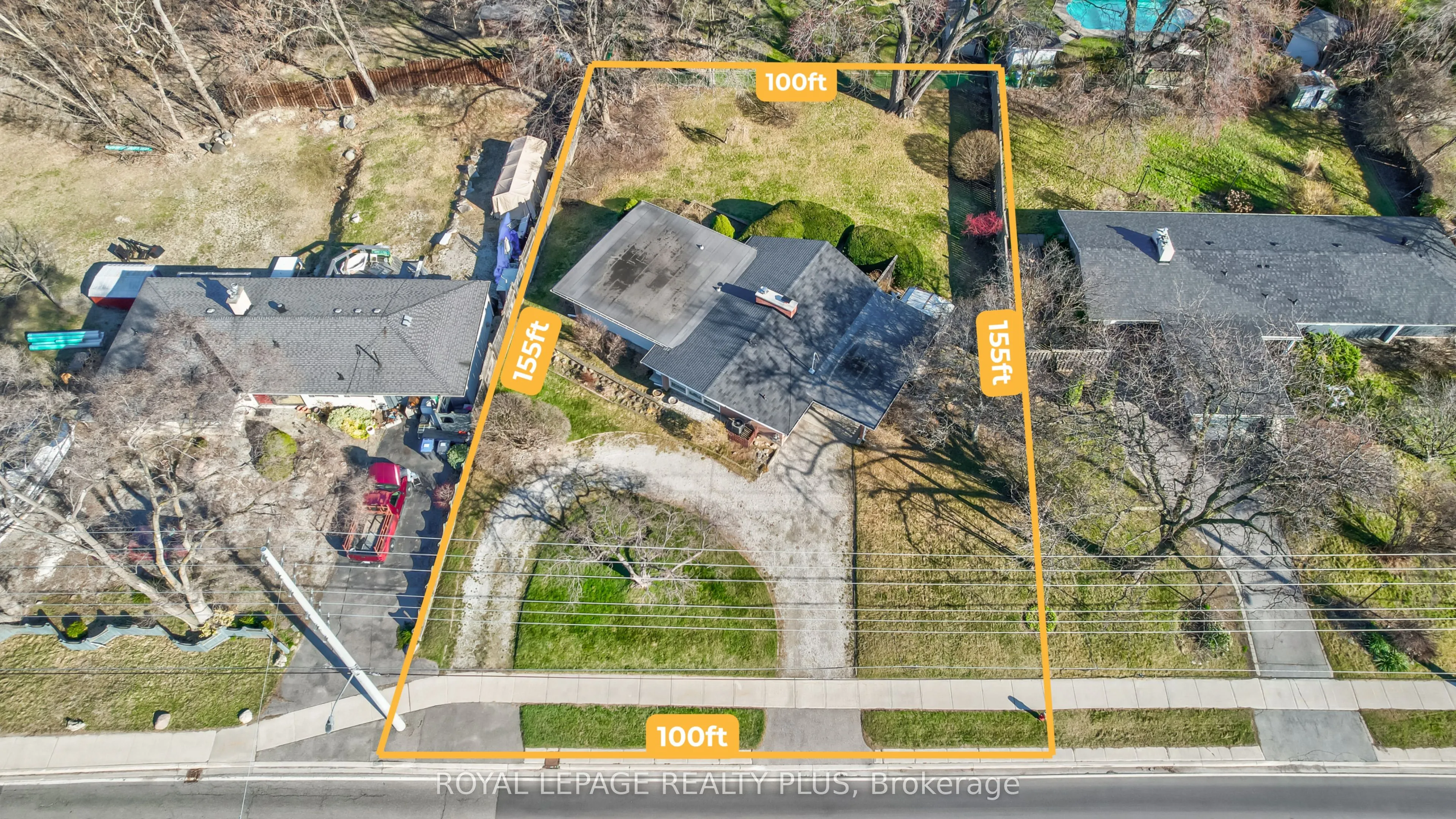 240 South Service Road, Mississauga, ON L5G 2S1