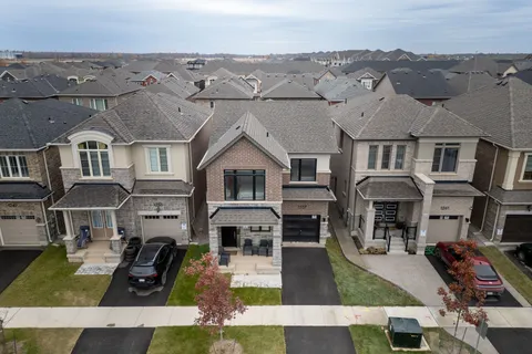 1257 Trudeau Drive, Milton, ON L9T 6H8