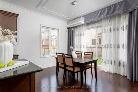 3159 William Rose Way, Oakville, ON L6H 0T3