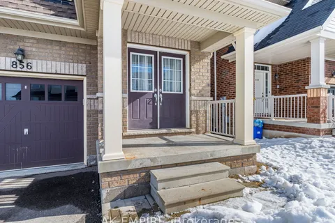 856 Miltonbrook Crescent, Milton, ON L9T 8N4
