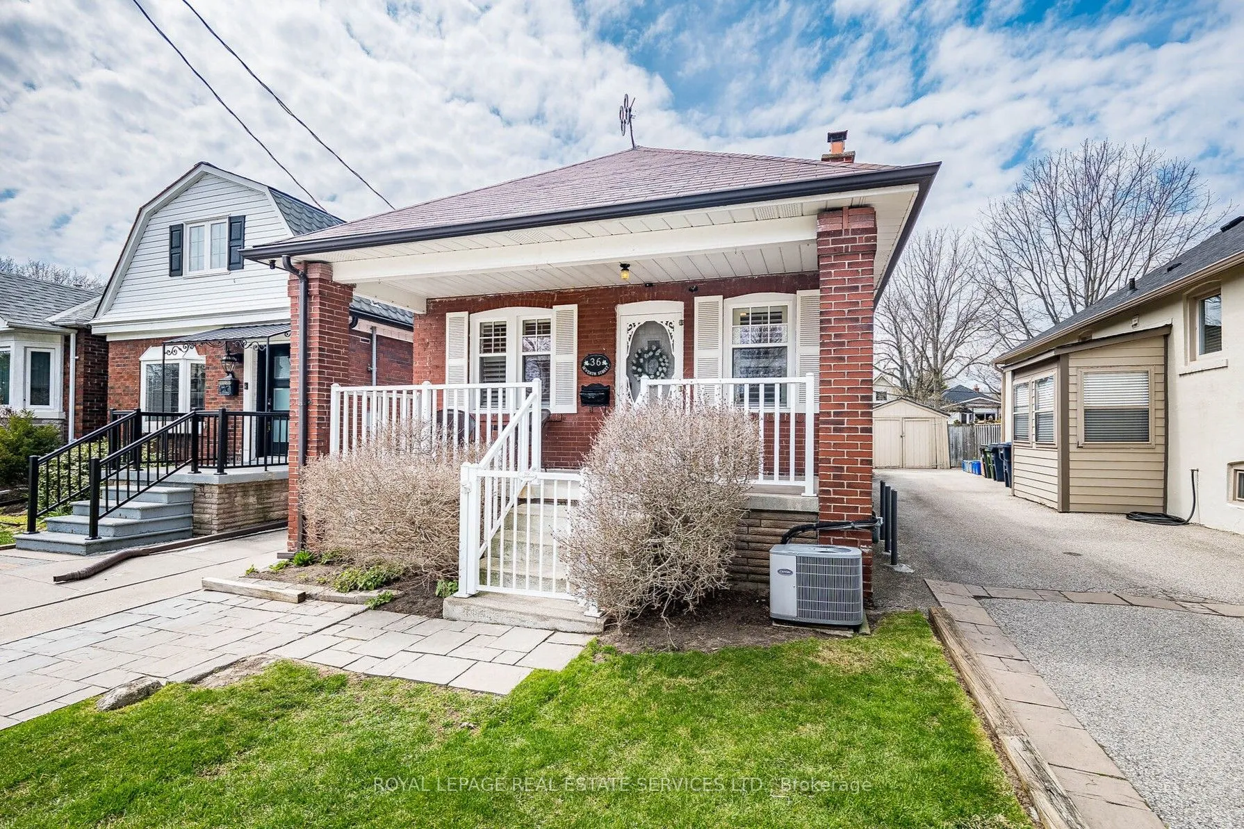 36 Seventh Street, Toronto, ON M8V 3B2